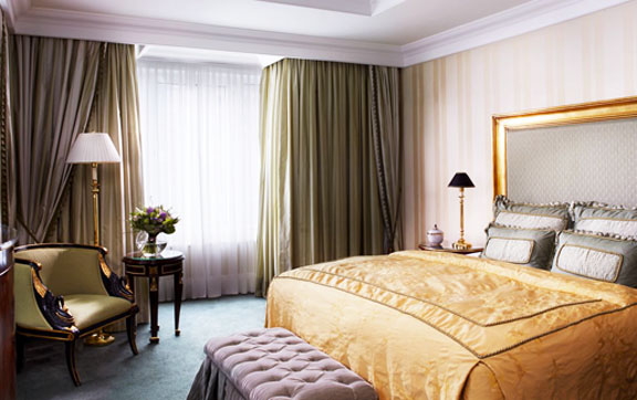 Ritz-Carlton Berlin Suite - master bedroom