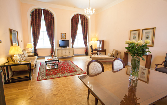 mozart-suite-pachtiv-palace