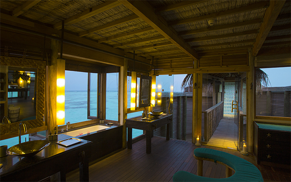 Gili-Lankanfushi-Maldives-Bathroom