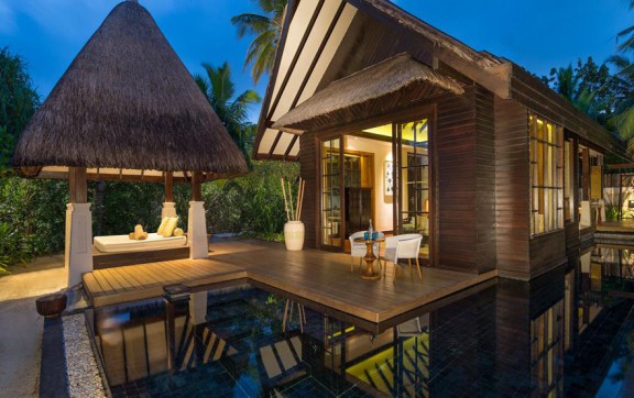 Jumeirah-Vittaveli-Maldives-Beach-Villa-Exterior
