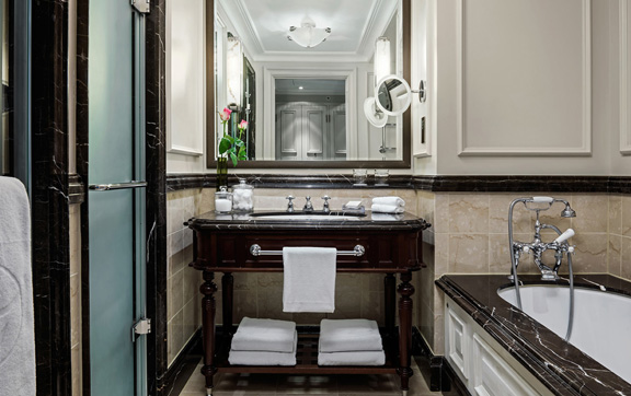 The Langham London, Bathroom in a suite.