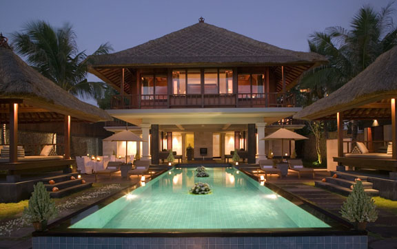 The-Legian-Bali-Beach-House-Exterior