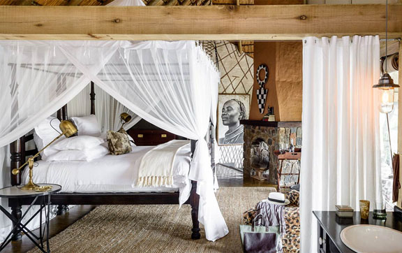 World's-Best-Safari-Lodges-Singita-Ebony-Lodge-Animals-Bedroom