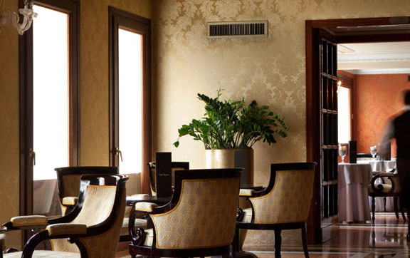 Baglioni Hotel Luna Bar2