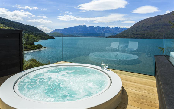 luxury-travel-accommodationmatakauri-lodge-queenstown-new-zealand-private-spa-and-view