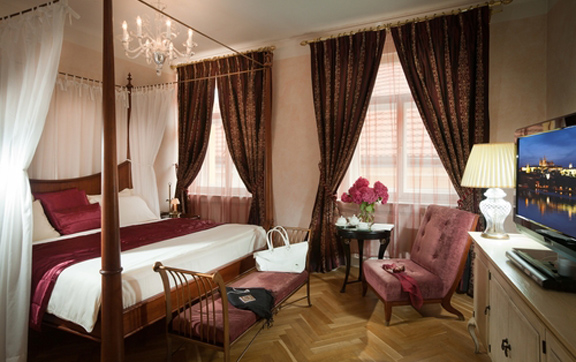 pachtuv-palace-deluxe-room