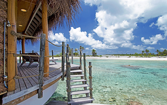 tikehau-pearl_beach_premium_overwater_bungalow_terrace