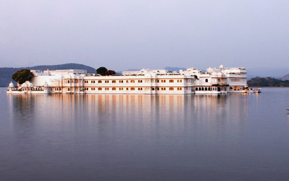taj-lake-palace-udaipur-india, taj hotels