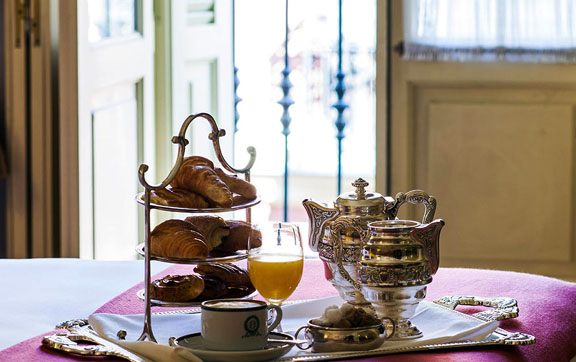 hotel-orfila-breakfast-tray, hotel orfilia madrid