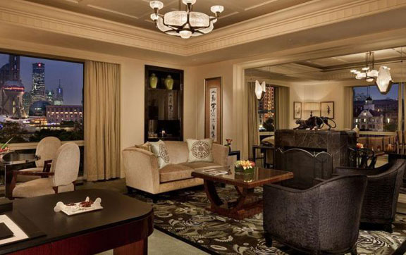 peninsula-shanghai-premier-suite-living-room