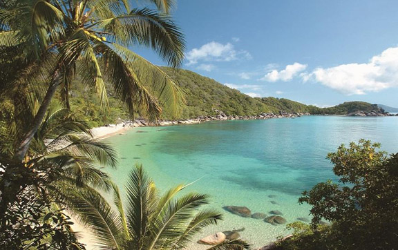 bedarras-front-beach