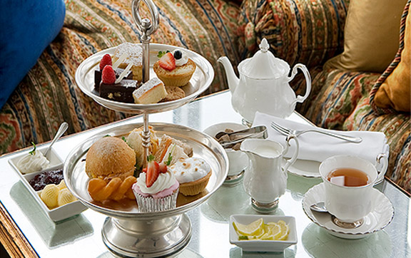 tea-by-the-sea-the-12-apostles-hotel-and-spa-cape-town