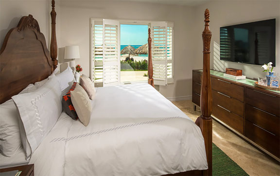 Italian Beachfront One Bedroom Butler Suite