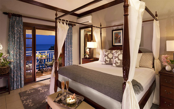 Royal Oceanfront One Bedroom Butler Suite