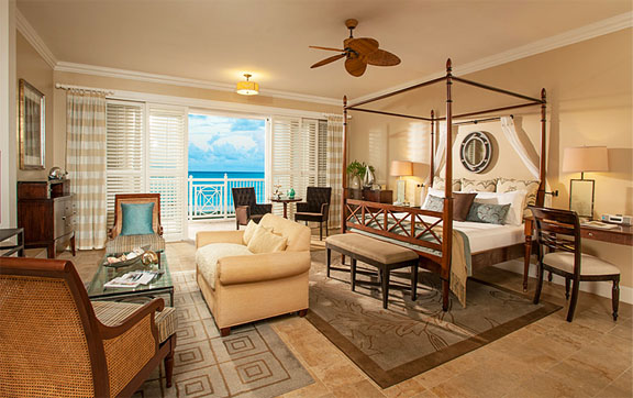Beachfront Oversized Butler Villa Suite
