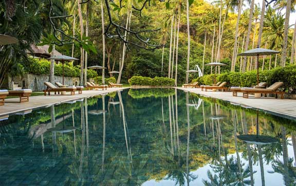 amankila-ali-main-pool