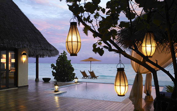 taj-hotel-maldives-pool