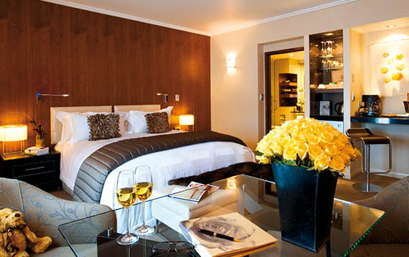 sofitel-queenstown-circumnavigate-new-zealand-bill-peach