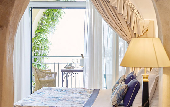 Belmond-Hotel-Caruso-suite-jrsuite-executive