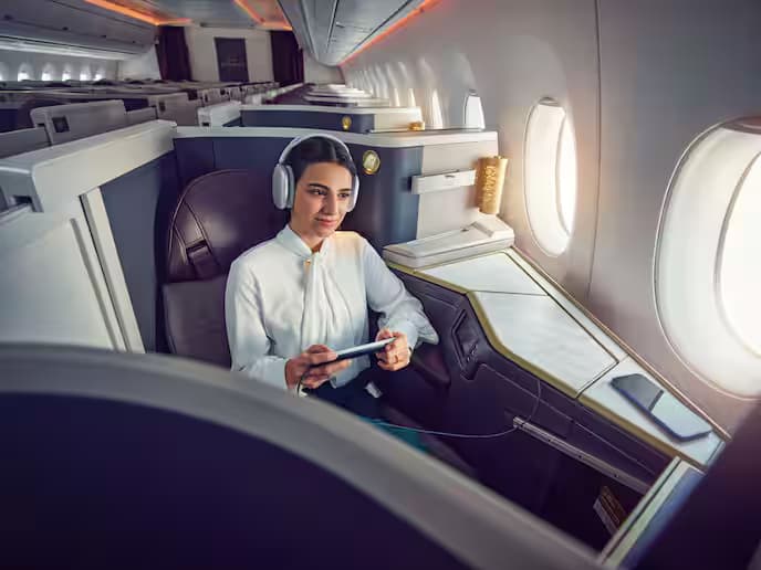Etihad Airways to Europe Mixed First And Business Class thumbnail 4