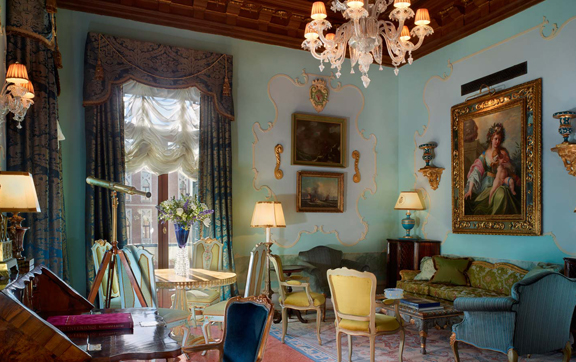 Hotel-Gritti-Palace-Venice-Italy-Grand-Canal-Suite