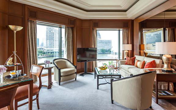 peninsula-bangkok-deluxe-suite