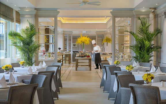peninsula-hong-kong-dining