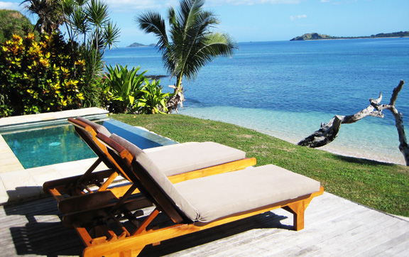 torikiki-island-resort-and-spa-daybeds, tokoriki resort