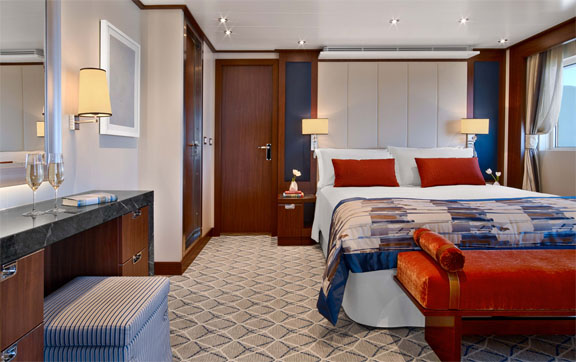 seabourn-ovation-signature-suite