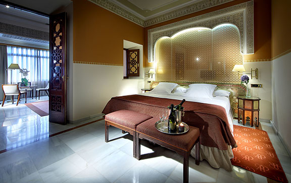 hotel-alhambra-palace-junior-suite